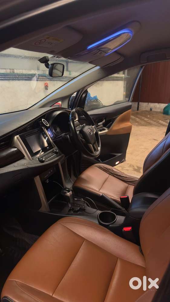 Toyota Innova Crysta 2018