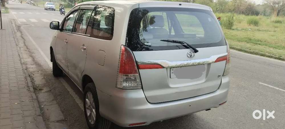 Toyota Innova 2010 Diesel 115000 Km Driven