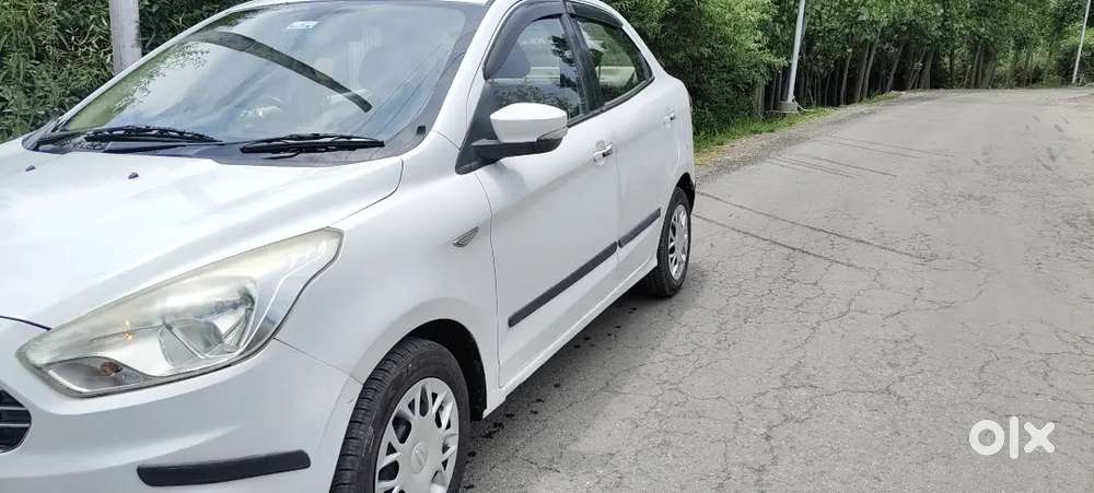 Ford Figo Aspire 2016 Petrol 85000 Km Driven