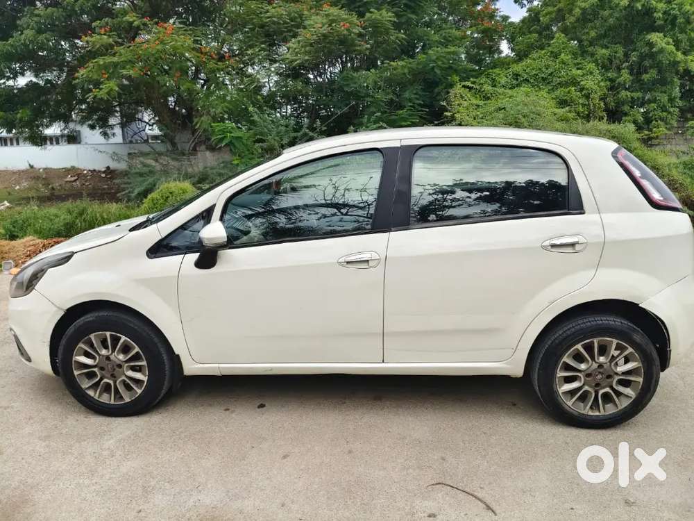Fiat Punto Evo 2019 Diesel 105000 Km Driven