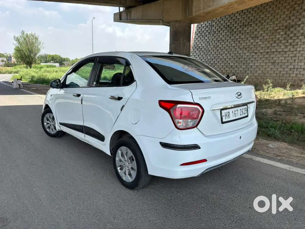 Hyundai Xcent Prime 2016 Petrol 124 Km Driven