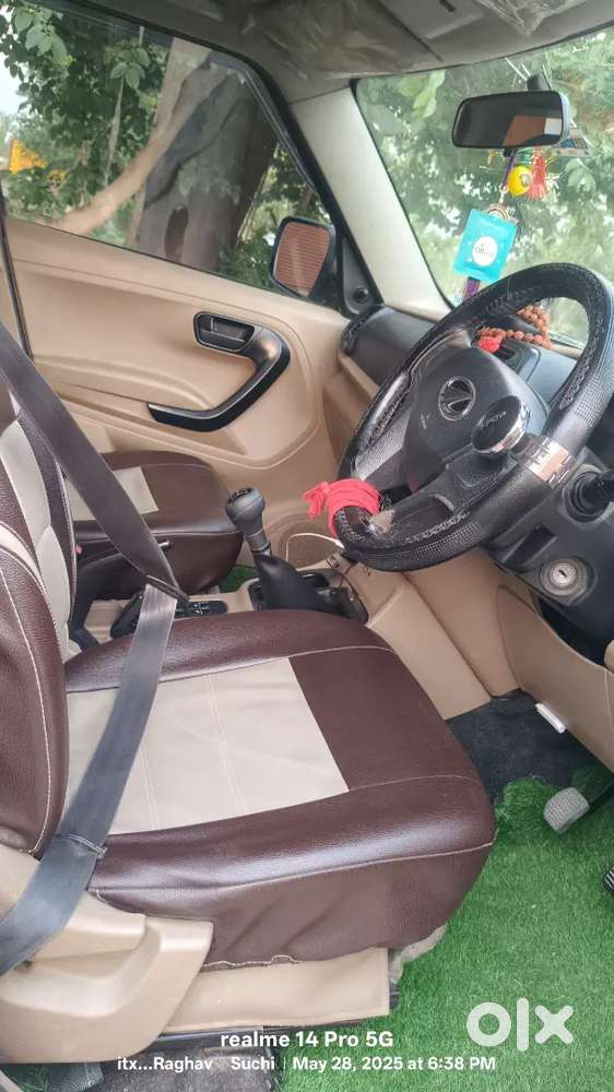 Mahindra Tuv 300 2016 Diesel 115000 Km Driven
