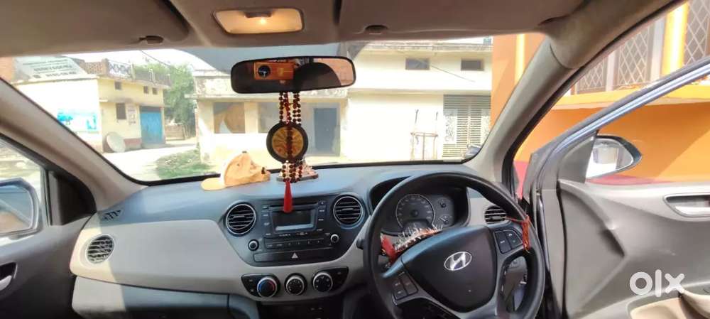 Hyundai Grand I10 2016 Diesel 70000 Km Driven