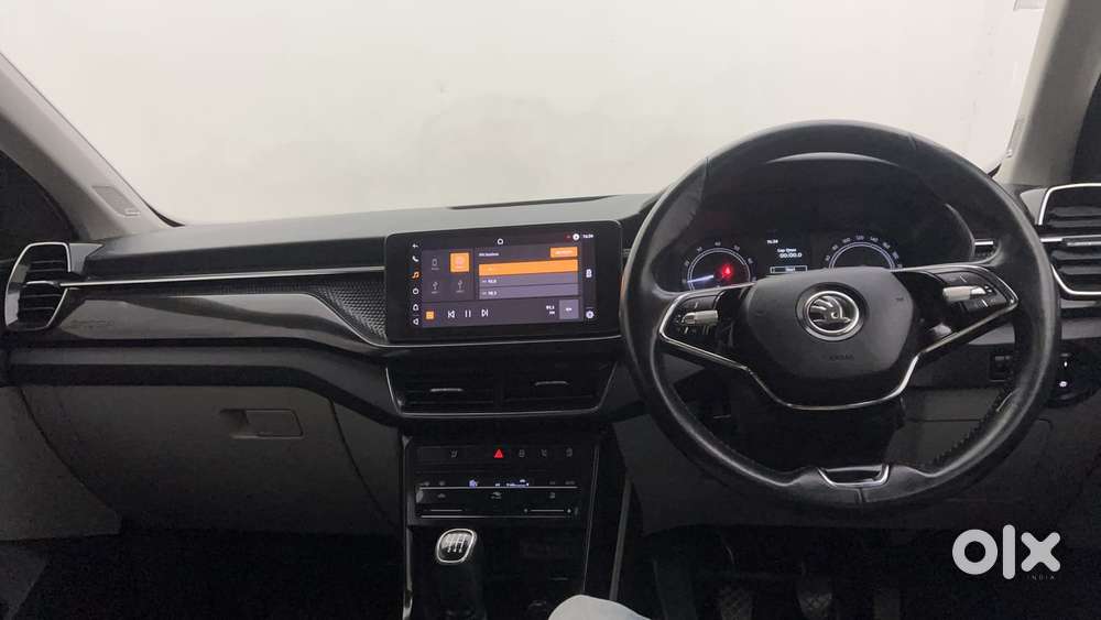 Skoda Kushaq Style 1.5l Tsi Mt, 2021, Petrol