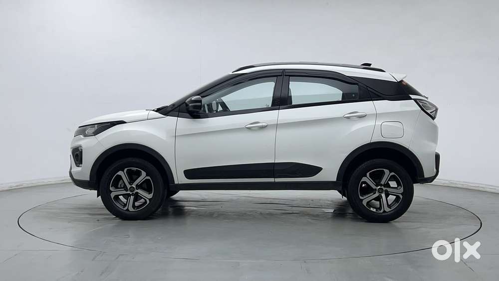 Tata Nexon 1.2 Revotron Xz Plus, 2022, Petrol
