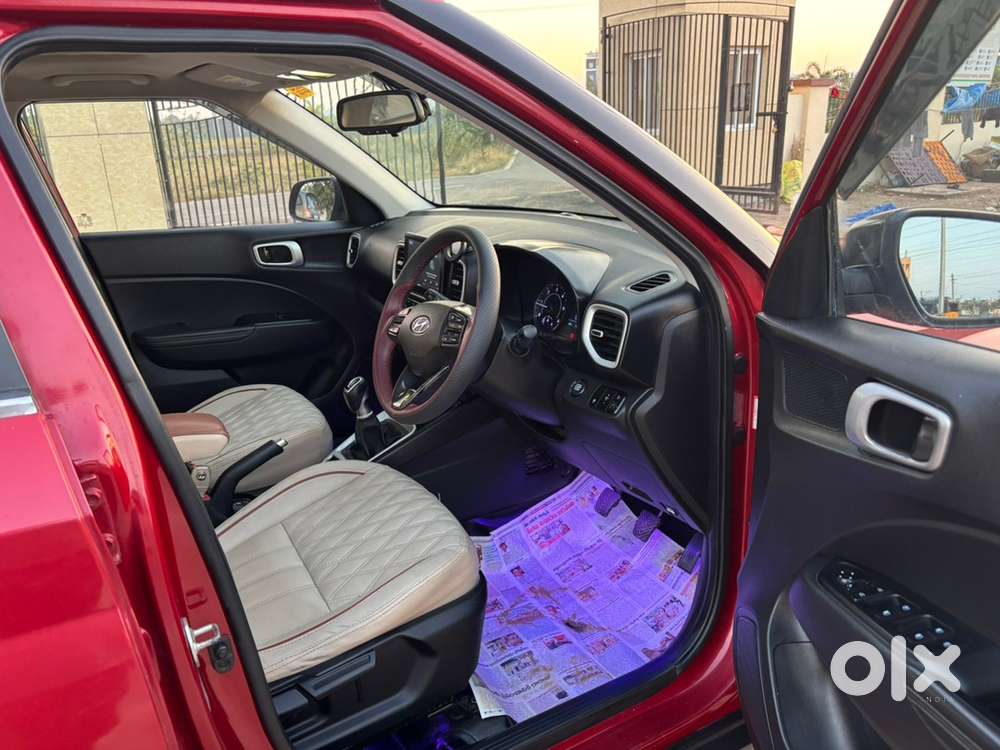 Hyundai Venue 2019 Diesel Well Maintained