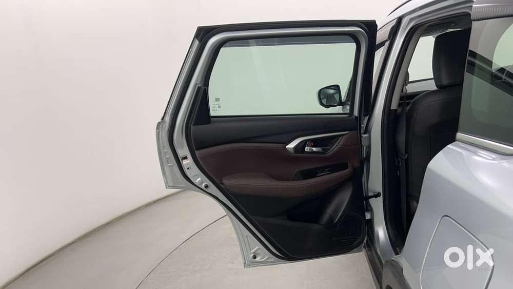 Maruti Suzuki Grand Vitara 1.5 Alpha Smart Hybrid, 2024, Petrol