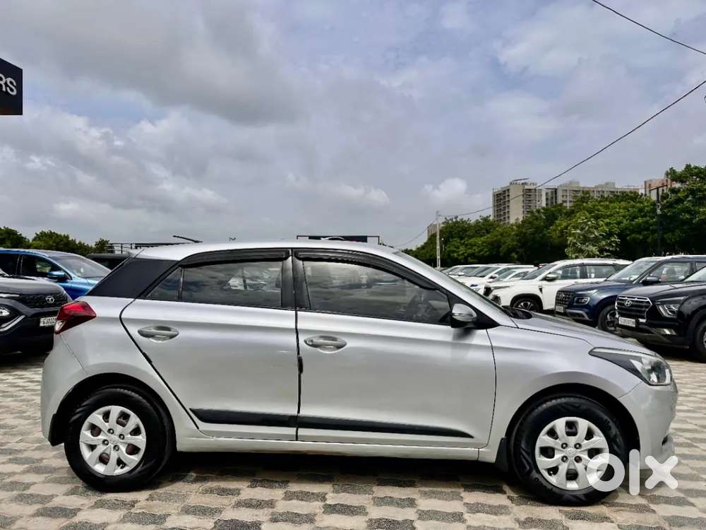 Hyundai Elite I20 Sportz (o) 1.4, 2015, Diesel