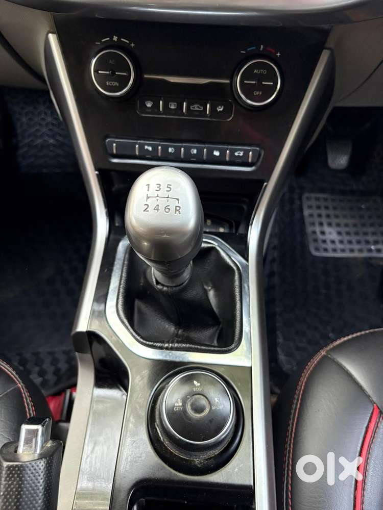 Tata Nexon 1.5 Revotorq Xz Plus Dual Tone, 2018, Diesel