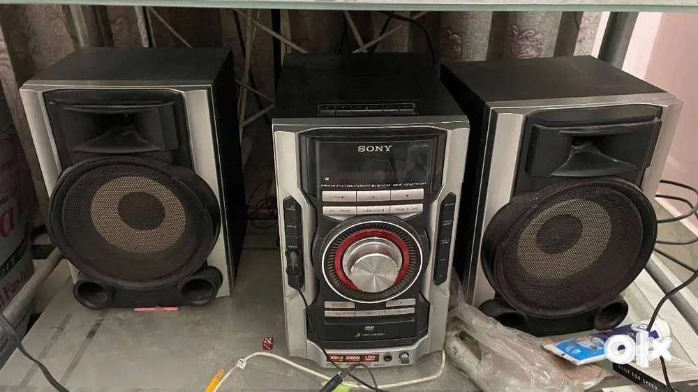 Sony Music System selling