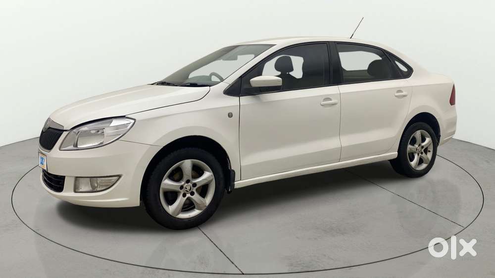 Skoda Rapid 2011-2013 1.6 Mpi At Ambition, 2013, Petrol