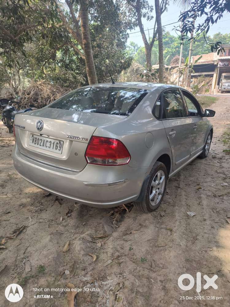 Volkswagen Vento 1.5 Highline Plus At 16 Alloy, 2013, Diesel