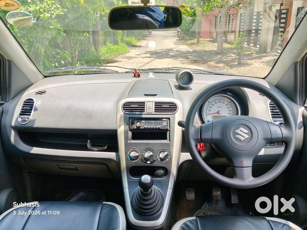 Maruti Suzuki Ritz Vxi, 2009, Petrol