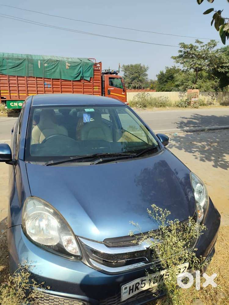 Honda Amaze 2017 Blue Colour