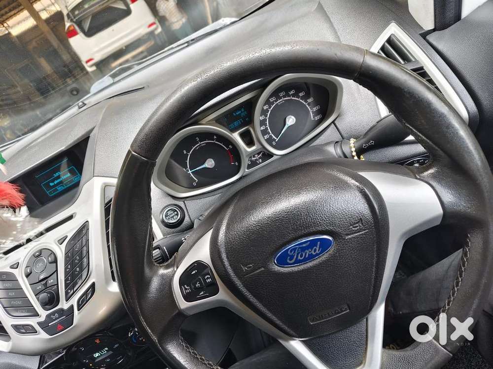 Ford Ecosport 2016 Diesel 85000 Km Driven