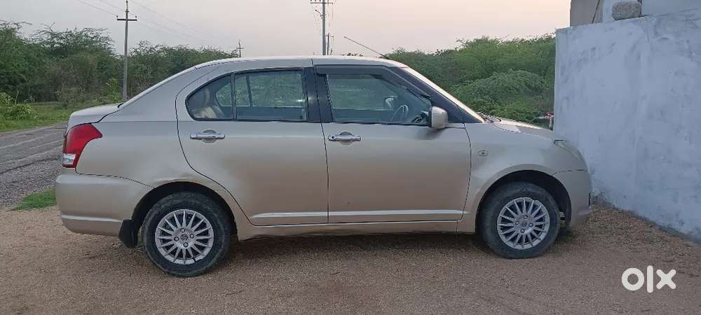 Maruti Suzuki Dzire 2009 Petrol 130000 Km Driven