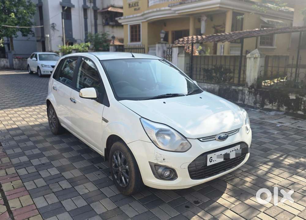 Ford Figo 1.2p Titanium Opt Mt, 2015, Petrol