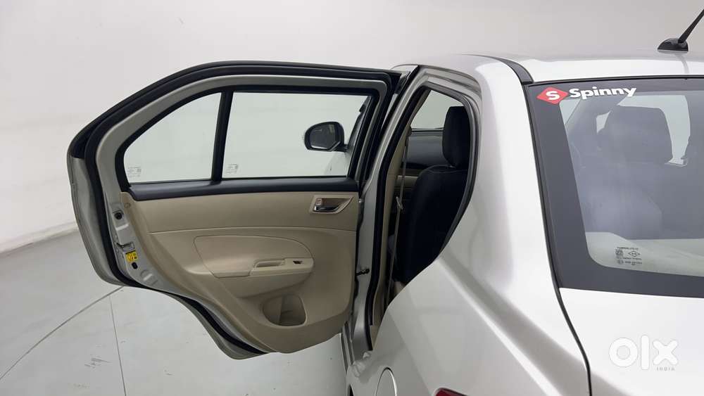 Maruti Suzuki Swift Dzire 1.3 Vxi, 2015, Petrol