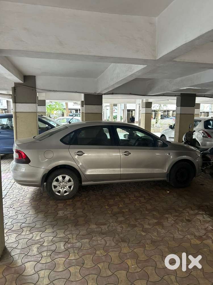 Skoda Rapid Petrol 2013