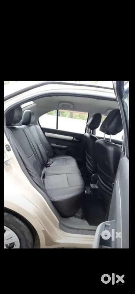 Maruti Suzuki Swift Lxi 2010