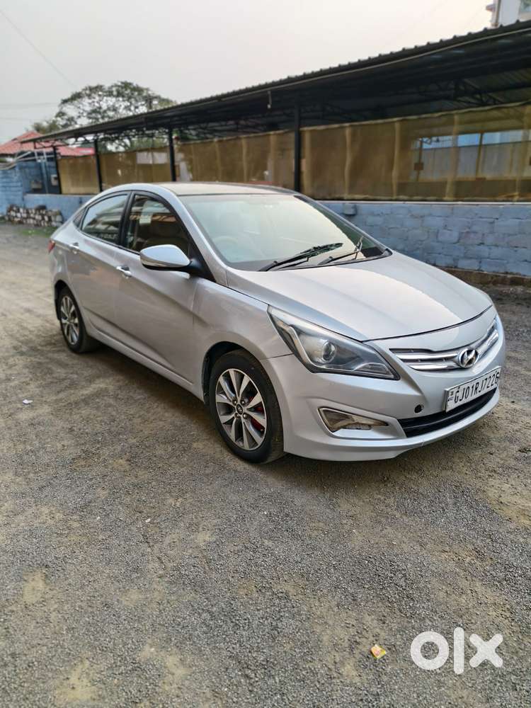 Hyundai Verna 1.6 Sx (o) Vtvt, 2015, Petrol