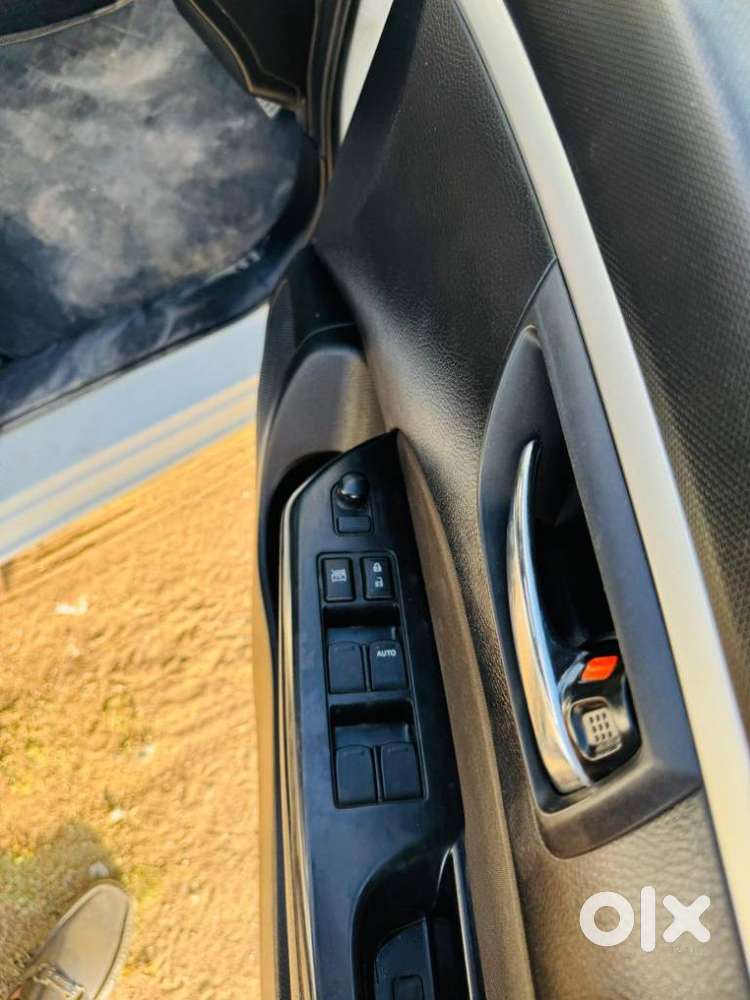 Maruti Suzuki Swift, 2015, Petrol