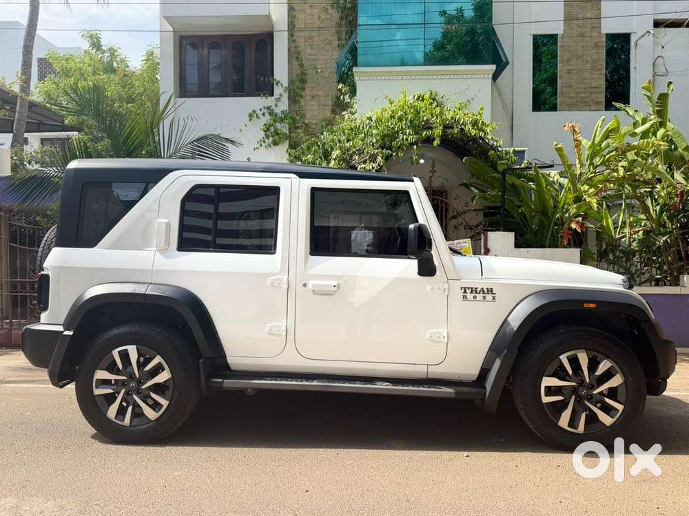 Mahindra Thar Roxx Ax7 L Diesel Mt 2wd, 2025, Diesel