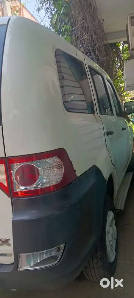 Tata Movus 2014