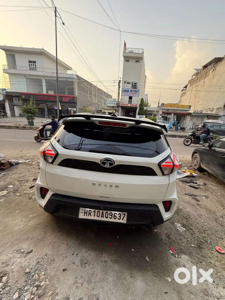 Tata Nexon Cng