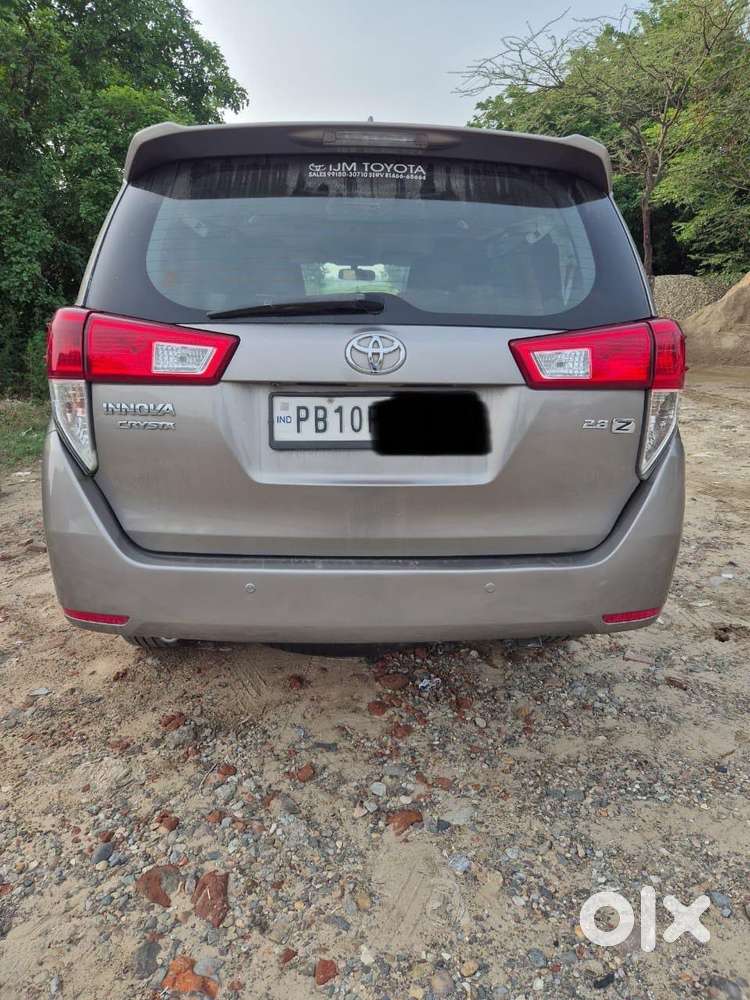 Toyota Innova Crysta [2020-ongoing] 2.4 Gx At 8 Str, 2020, Diesel