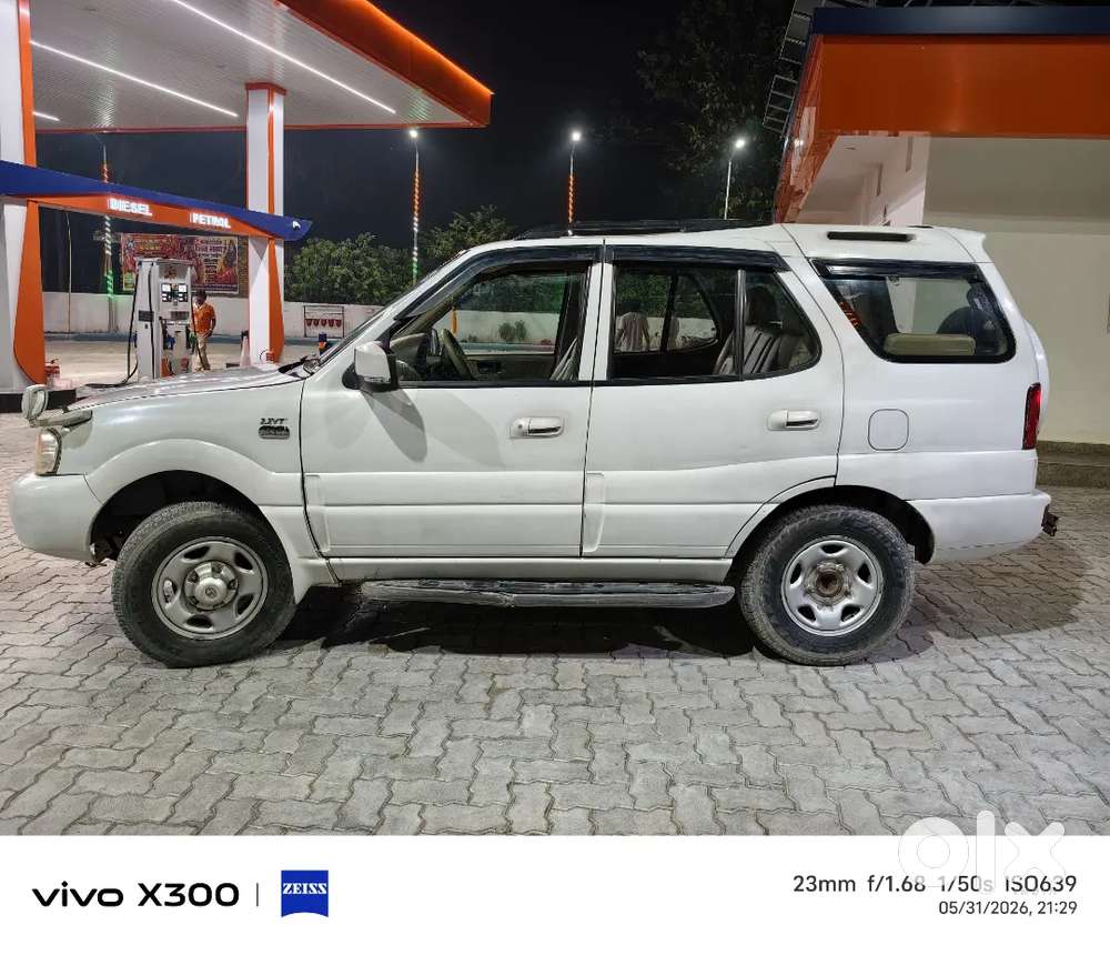 Tata Safari Storme 2012 Diesel Car