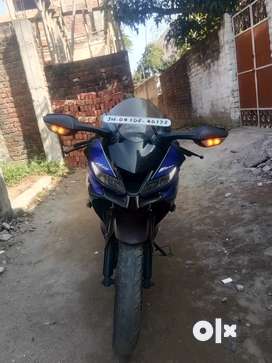 Olx best sale r15 v3