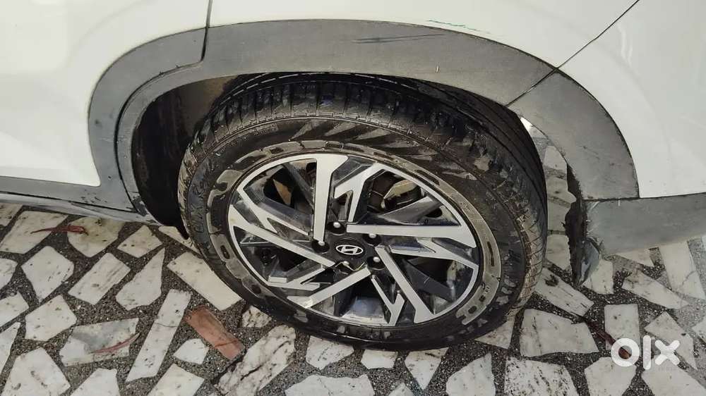 Hyundai Creta Facelift 2024 Petrol 1.5 Mpi Sx (o) Ivt Top Model