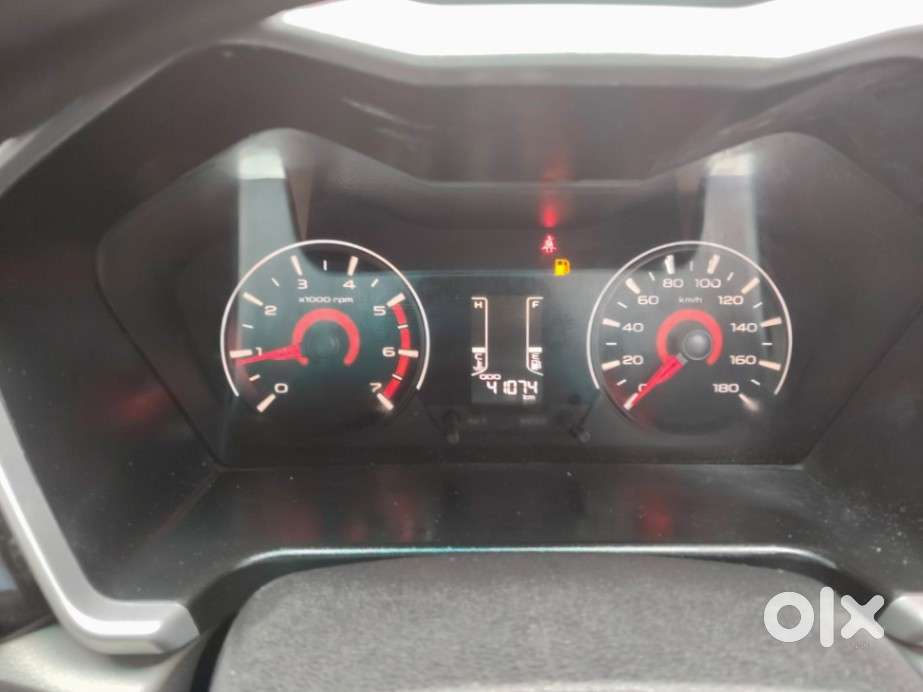 Mahindra Kuv 100 Mfalcon G80 K8 5str, 2016, Petrol