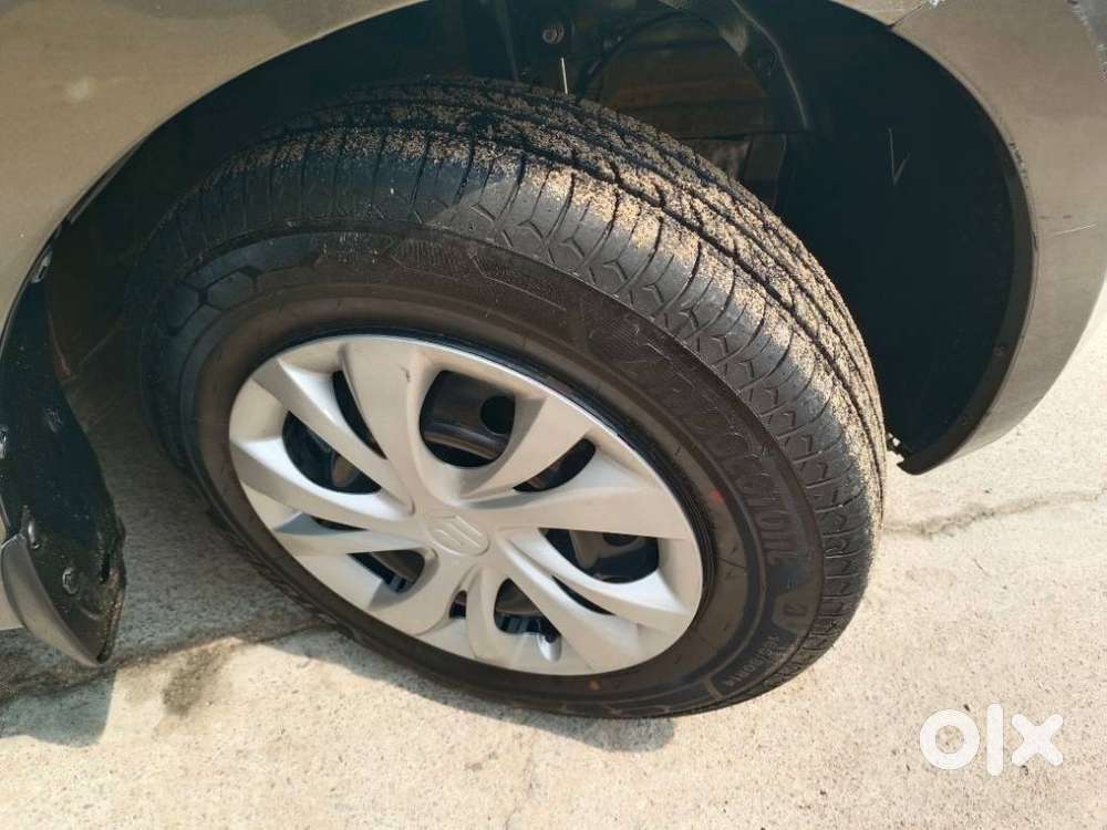 Maruti Suzuki Swift Vvt Vxi, 2021, Petrol