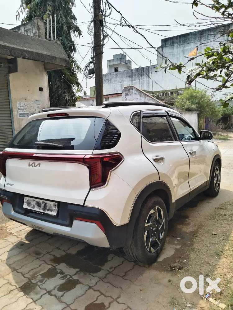 Kia Sonet 2024 Petrol 25000 Km Driven