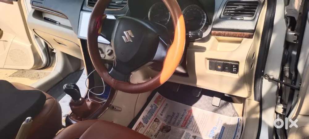 Maruti Suzuki Dzire 1.2 Vxi 2013