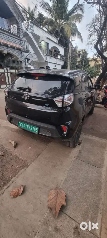 Tata Nexon Ev Max 202324 Top End Sunroof Dark Edition