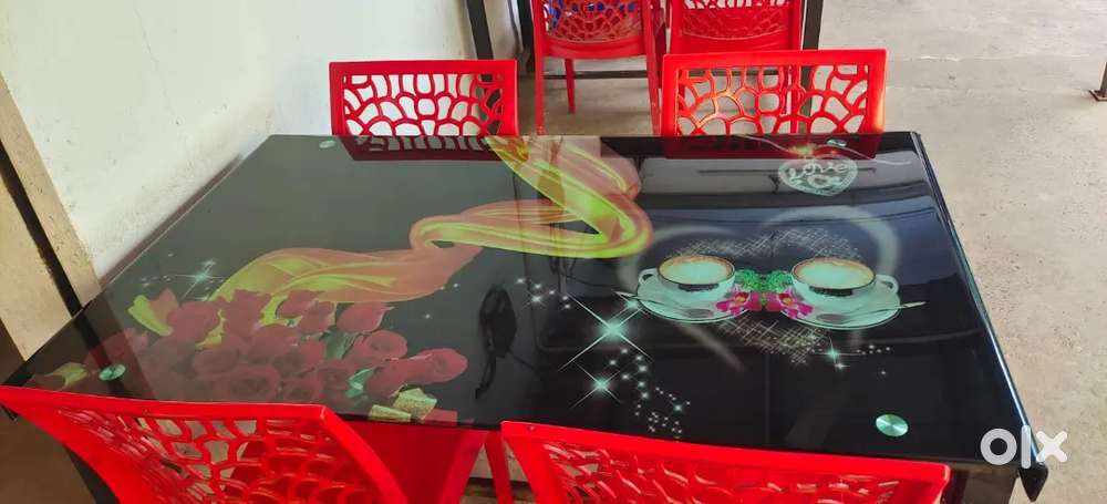 Restaurant Dining Table with Chairs; Good Condition