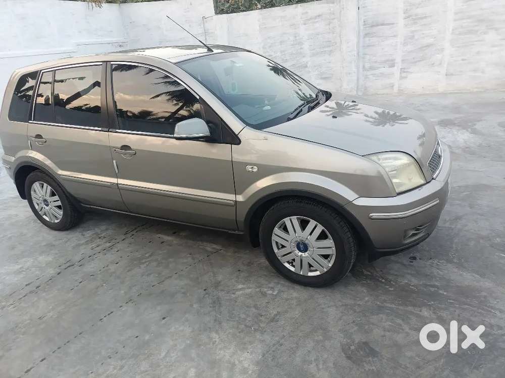Ford Fusion 2005 Petrol 85000 Km Driven