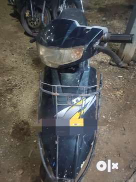 Scooty fashion es olx