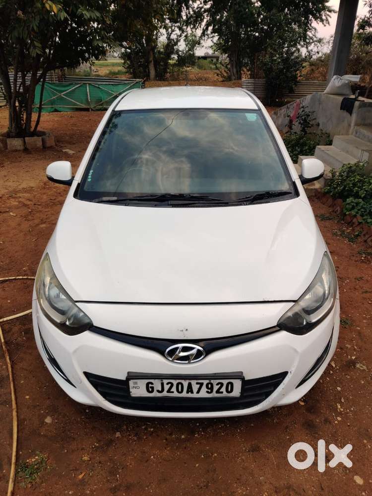 Hyundai I20 2013 Cng & Hybrids Well Maintained