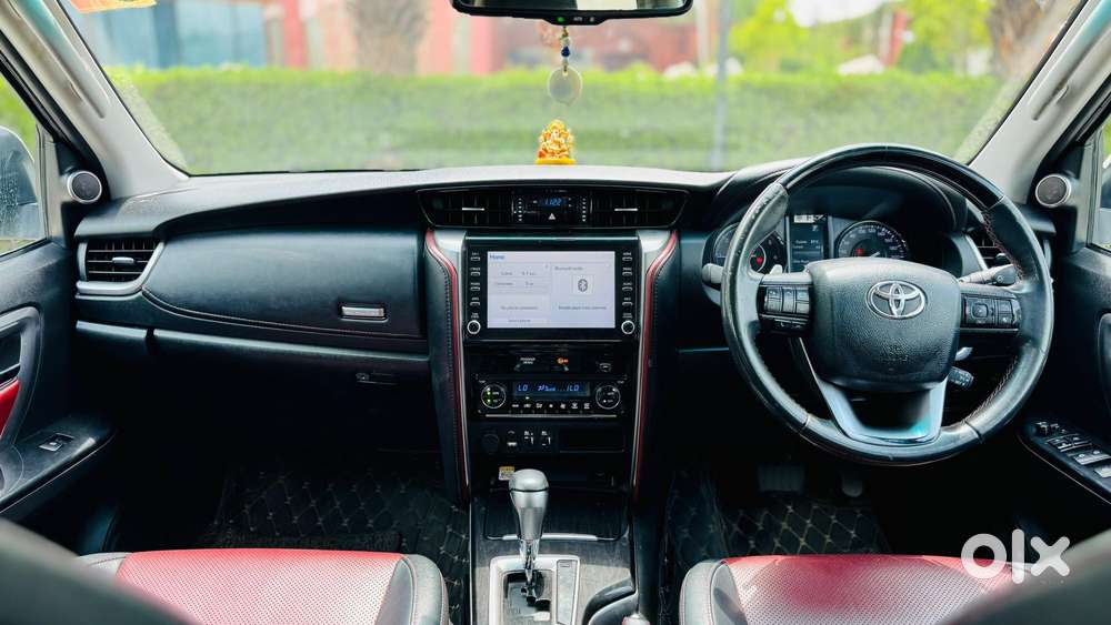 Toyota Fortuner Legender 4x2 At 2.8, 2022, Diesel