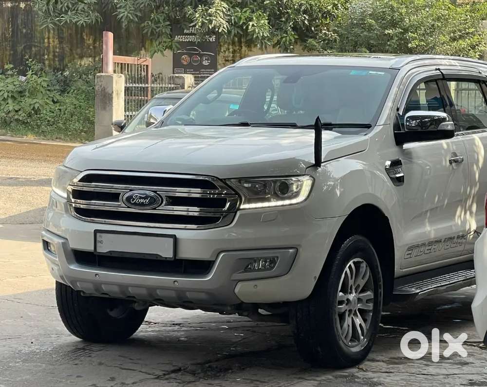 Ford Endeavour 3.2titanium 4x4