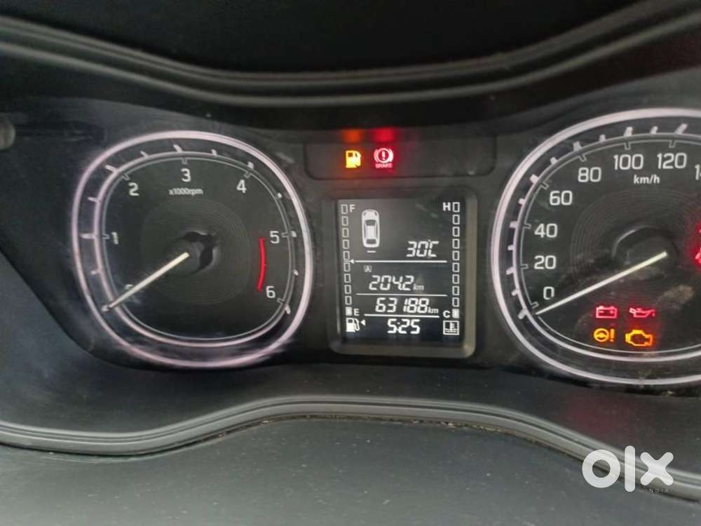 Maruti Suzuki Vitara Brezza Zdi, 2017, Diesel