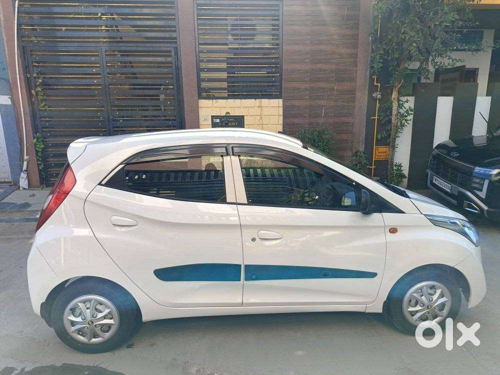 Hyundai Eon Era +, 2018, Petrol