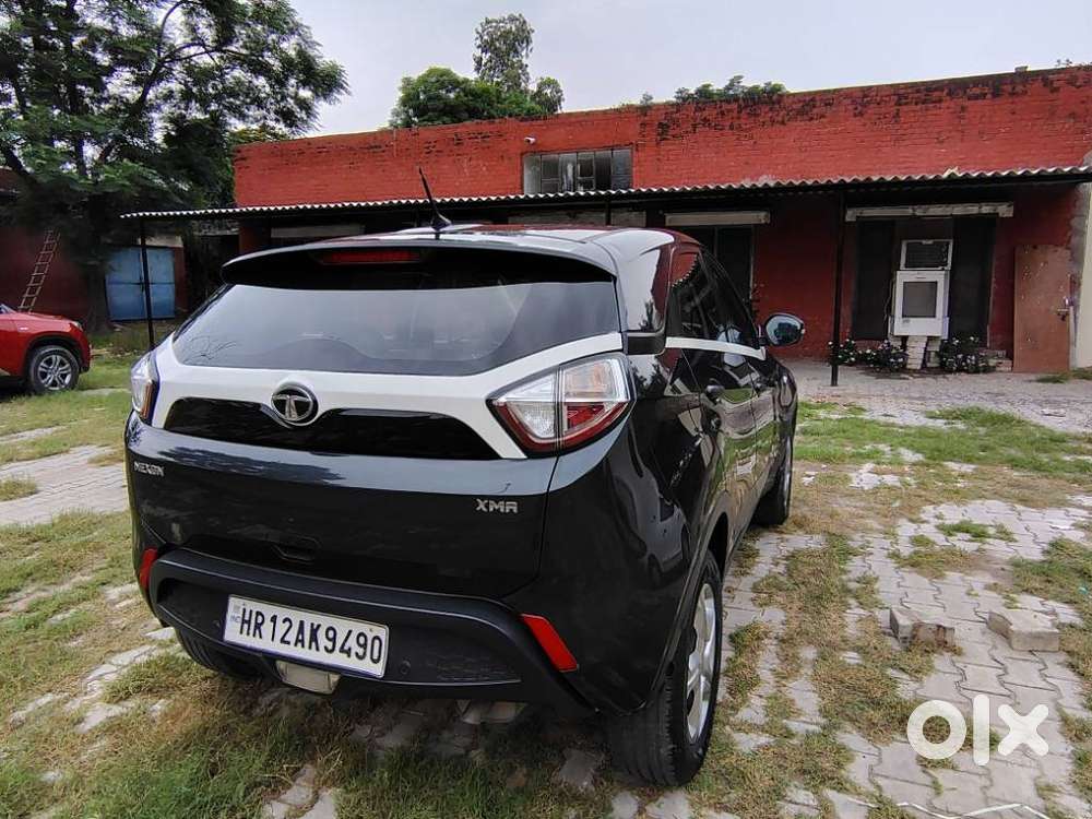 Tata Nexon Amt 1.2 Revotron Xma, 2019, Petrol