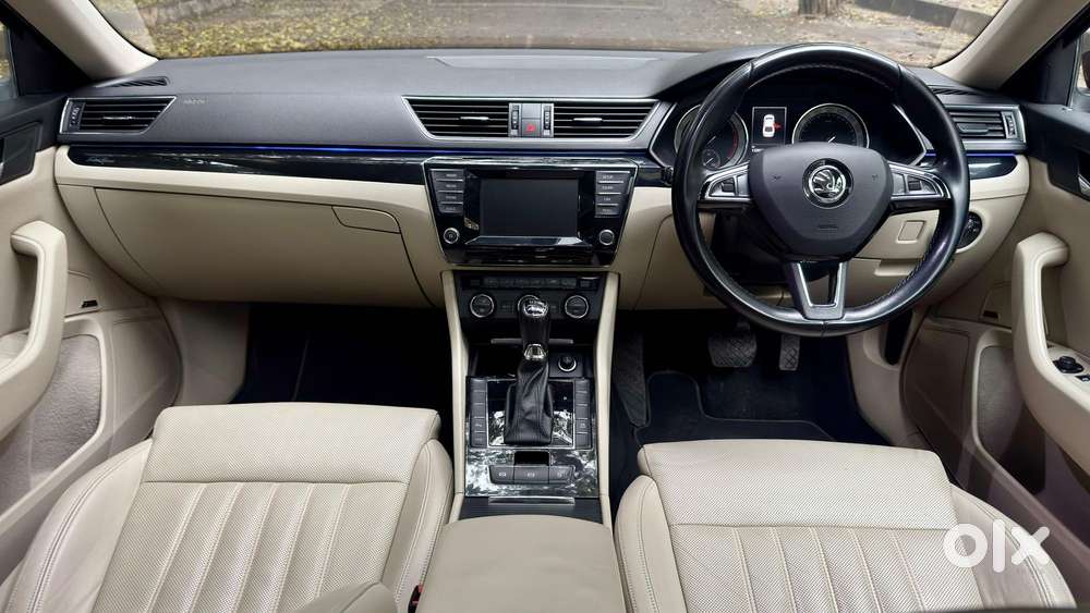 Skoda Superb Lk 1.8 Tsi At, 2016, Petrol