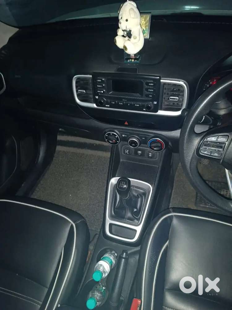Hyundai Venue 2019 Cng & Hybrids 65500 Km Driven