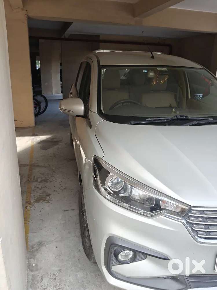 Ertiga Top Model Well Maintained Doctor Driven